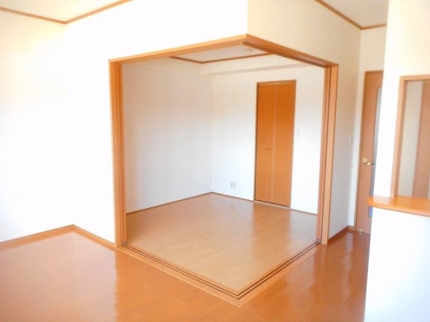  プレシャスコート