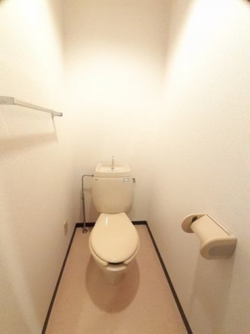  ファミール明定