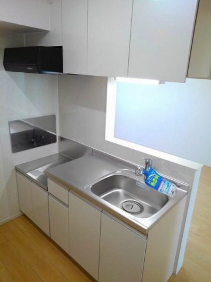  シャイン　コート