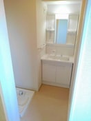  シャイン　コート