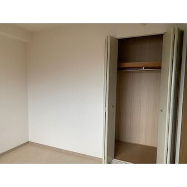  名古屋市営地下鉄桜通線/鶴里駅 徒歩4分 4階 築27年