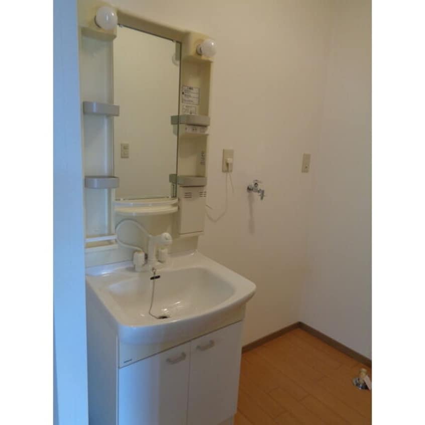  名古屋市営地下鉄桜通線/鶴里駅 徒歩10分 2階 築27年