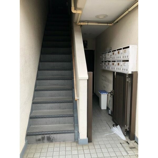  名鉄常滑線・空港線/道徳駅 徒歩7分 2階 築38年