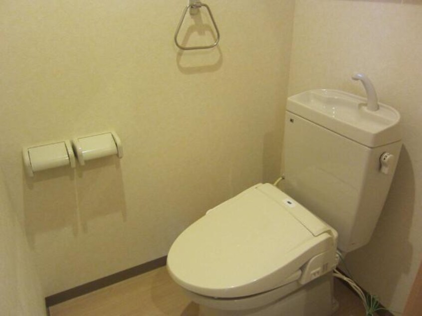 シャワー付トイレ（イメージ） ラッフル金城