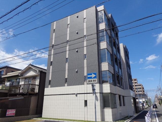 外観写真（昼） エスト　ソレイユ