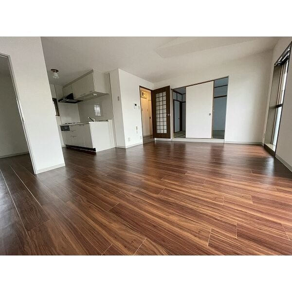  グランドハイリス上社