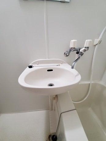  レオパレスまつばら