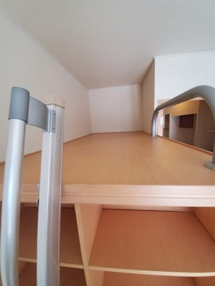  レオパレスまつばら