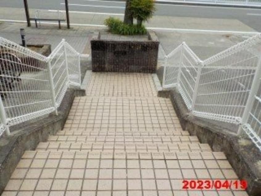  レオパレスＩＳＨＩＤＡ