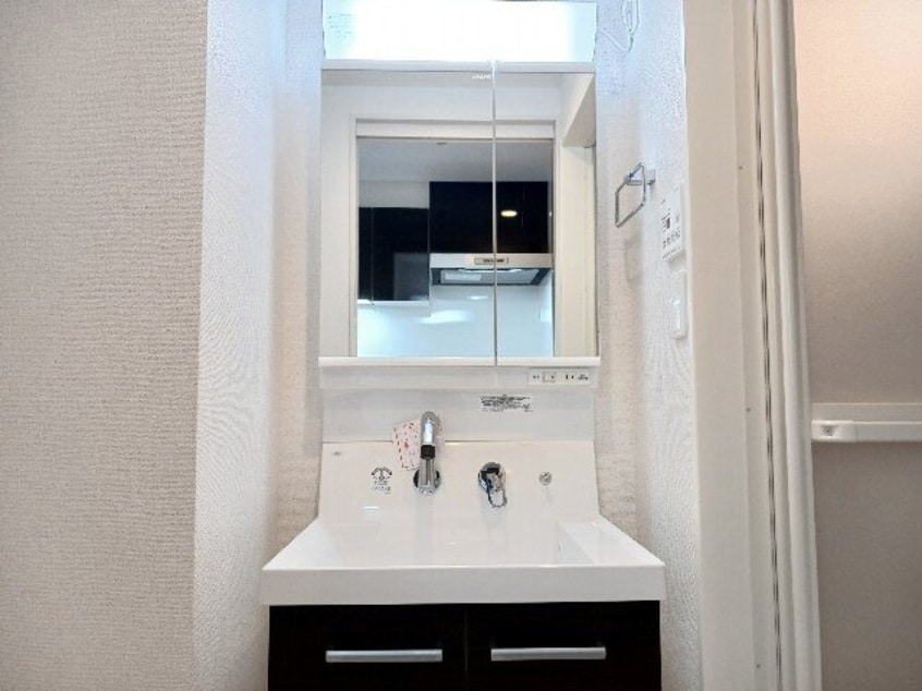  ホワイトメゾン新栄