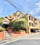 ダイアパレス本山の外観