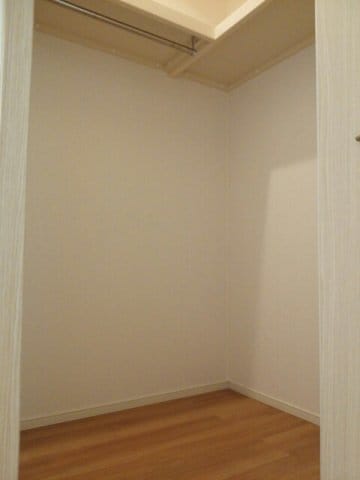  メゾン・ジョワエイト