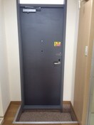  レオパレス愛松