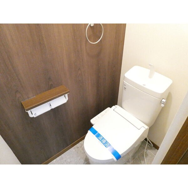  ドミールたかね