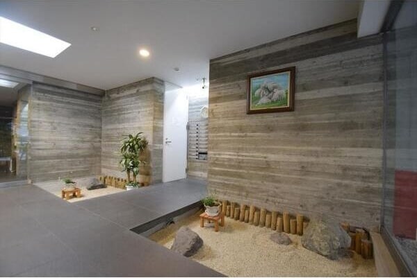  名古屋市営地下鉄鶴舞線/丸の内駅 徒歩6分 4階 築20年