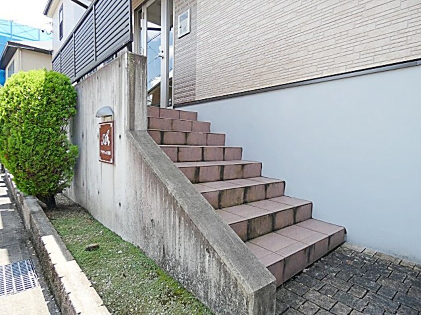  アリヴィオ東苑