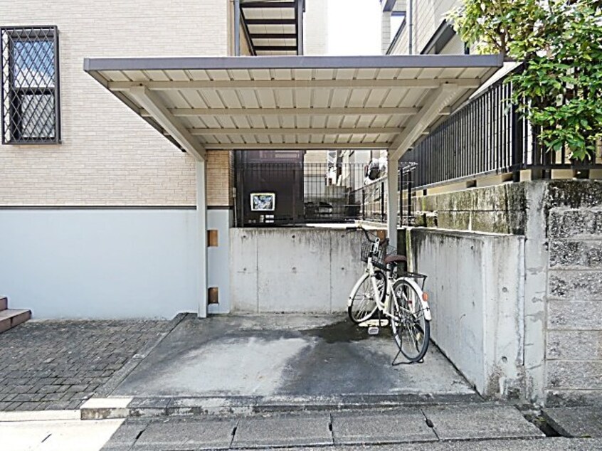  アリヴィオ東苑