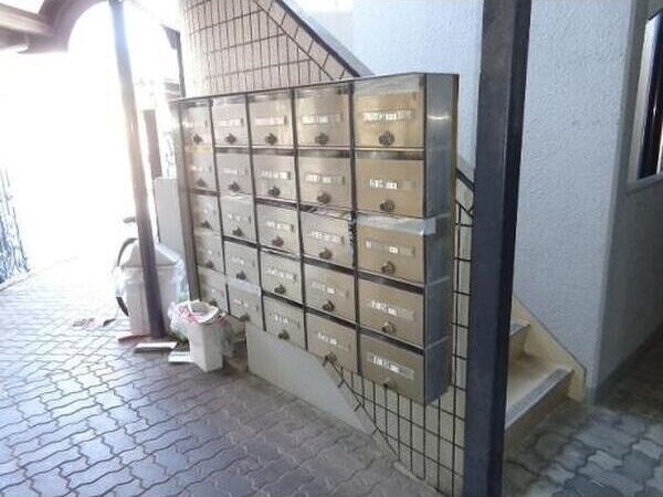  名古屋市営地下鉄名城線/新瑞橋駅 徒歩8分 4階 築36年