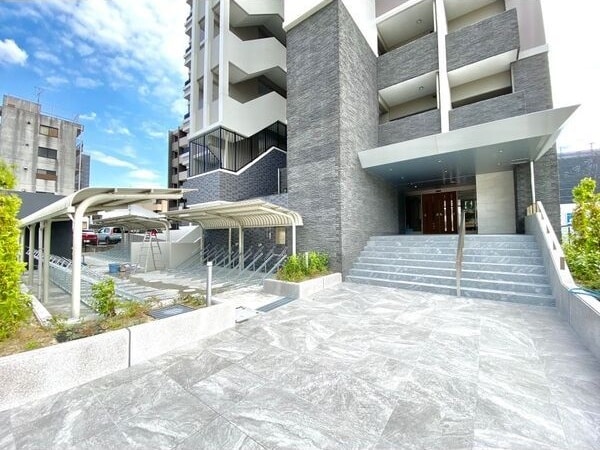  S-RESIDENCE茶屋ヶ坂East