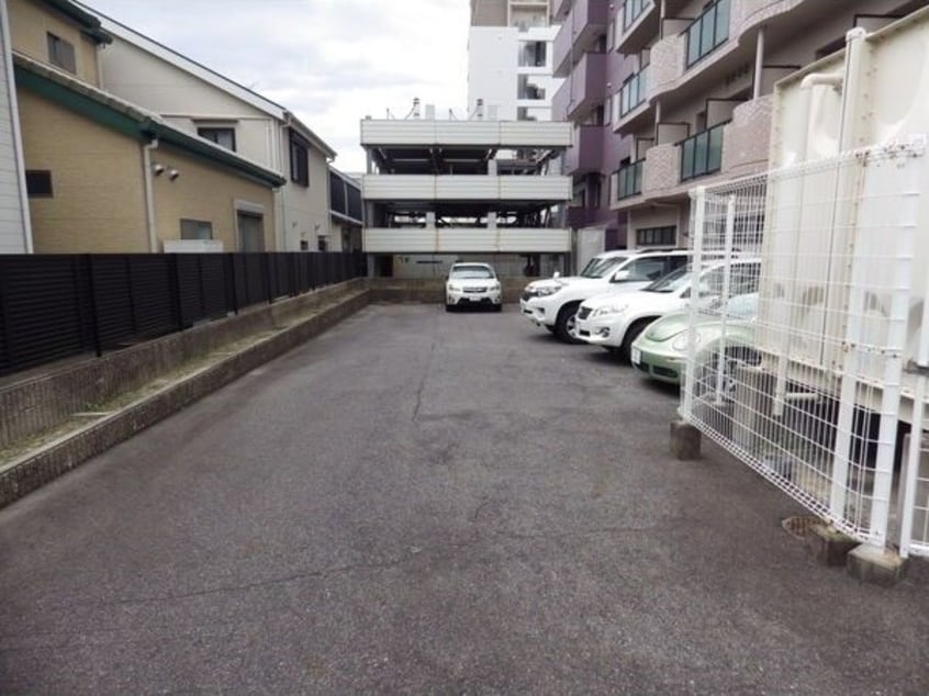  名古屋市営地下鉄名城線/新瑞橋駅 徒歩8分 4階 築26年