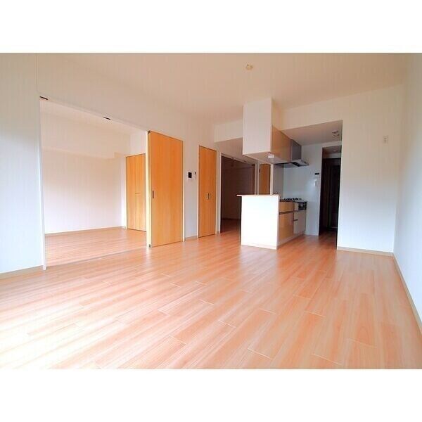  レジデンス　グリシナ (新築物件)