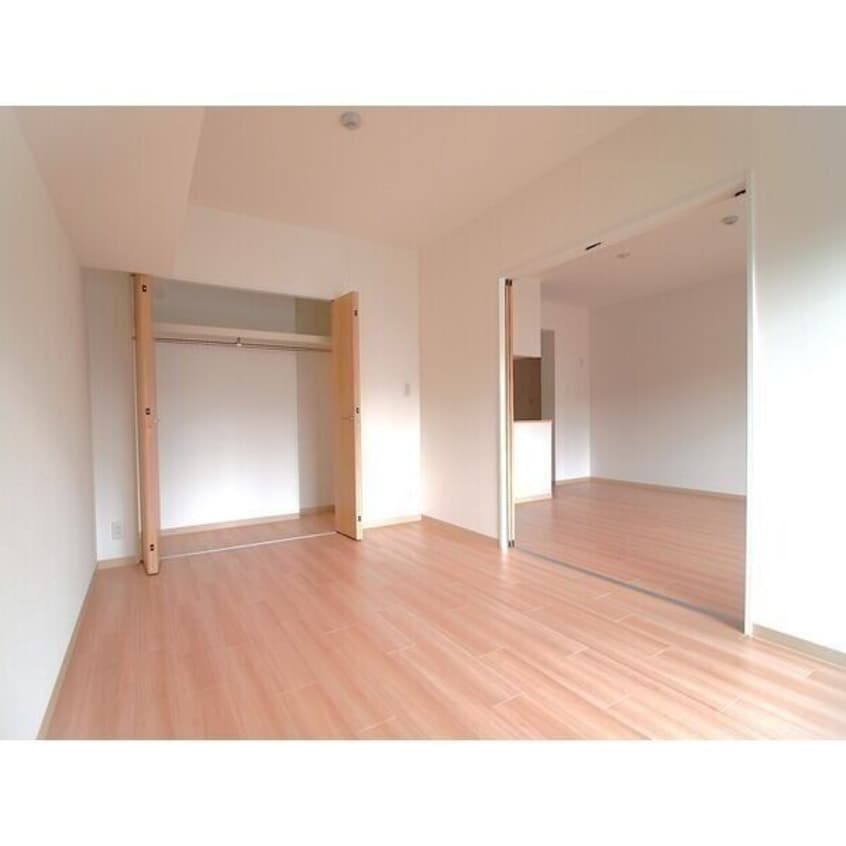  レジデンス　グリシナ (新築物件)