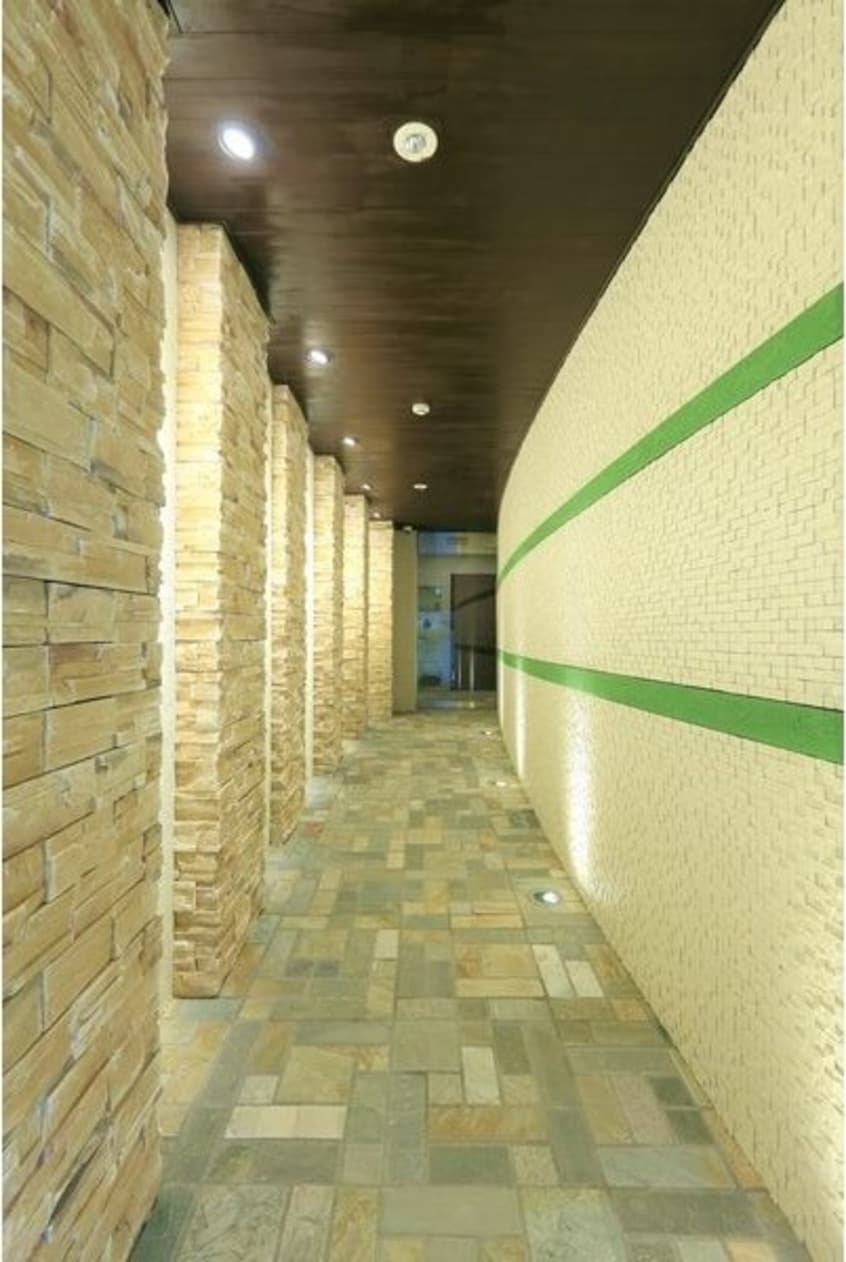  名古屋市営地下鉄桜通線/新瑞橋駅 徒歩2分 2階 築8年