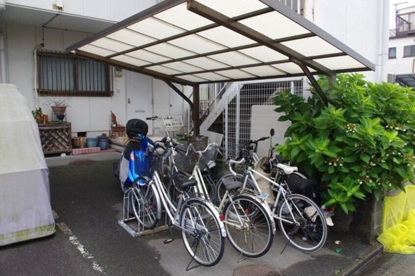 名古屋市営地下鉄東山線/高畑駅 徒歩15分 1階 築38年