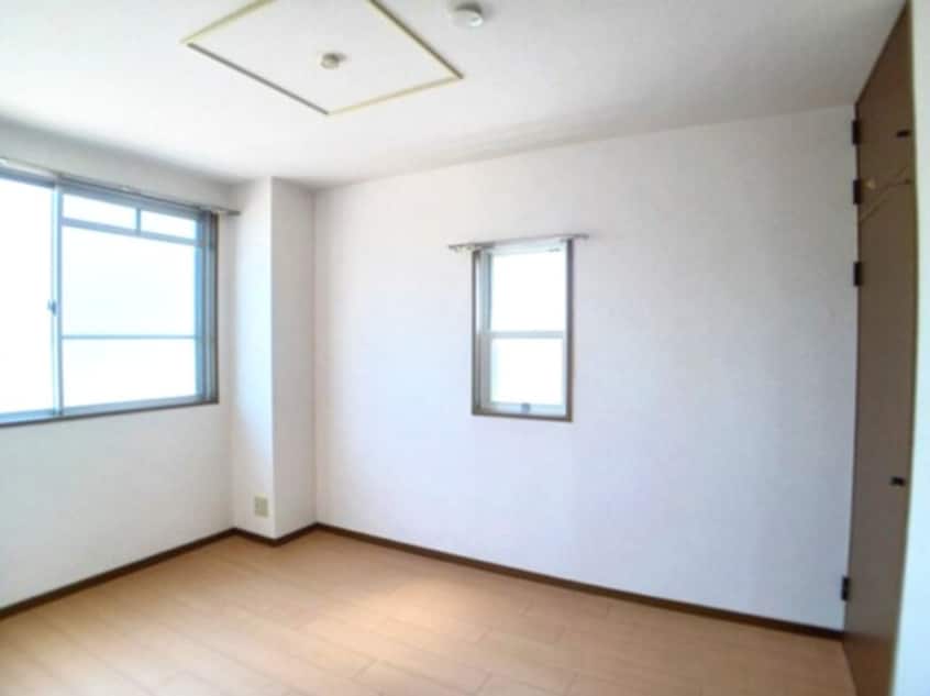  プラムヴィレッジ