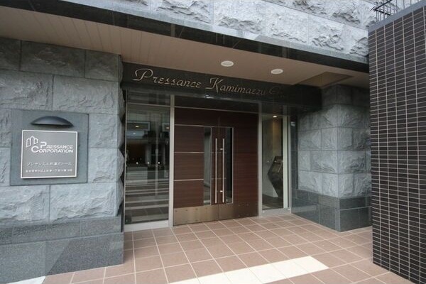  プレサンス上前津グレース