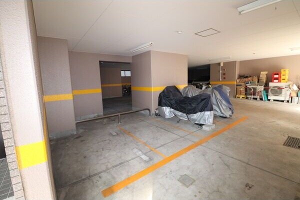  ハウスアベニュー