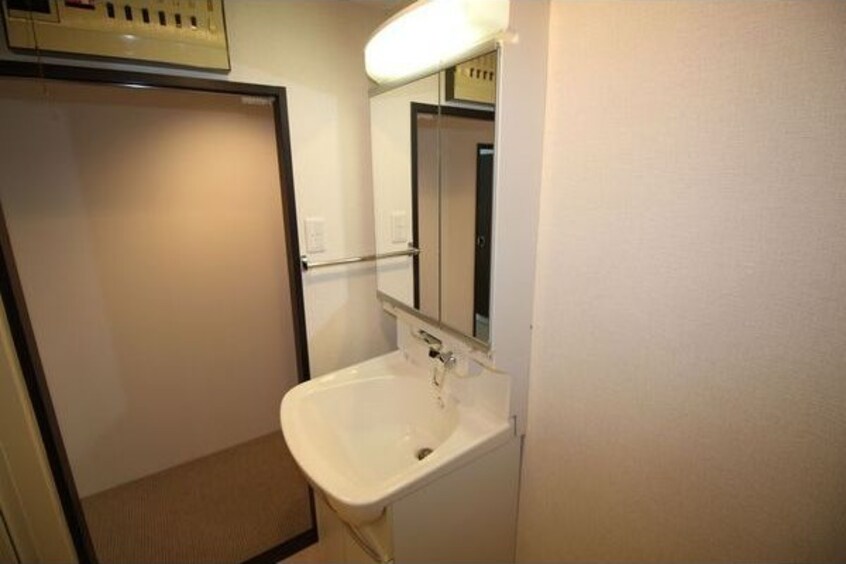  ハウスアベニュー