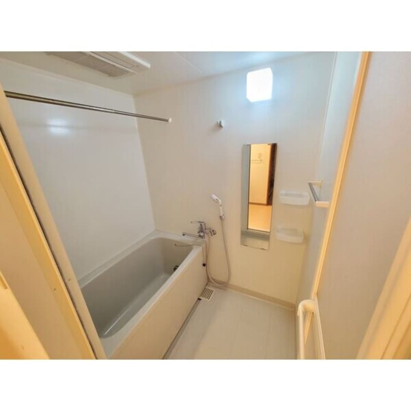 室内写真は別部屋の写真です。 Be Mine (ビーマイン)