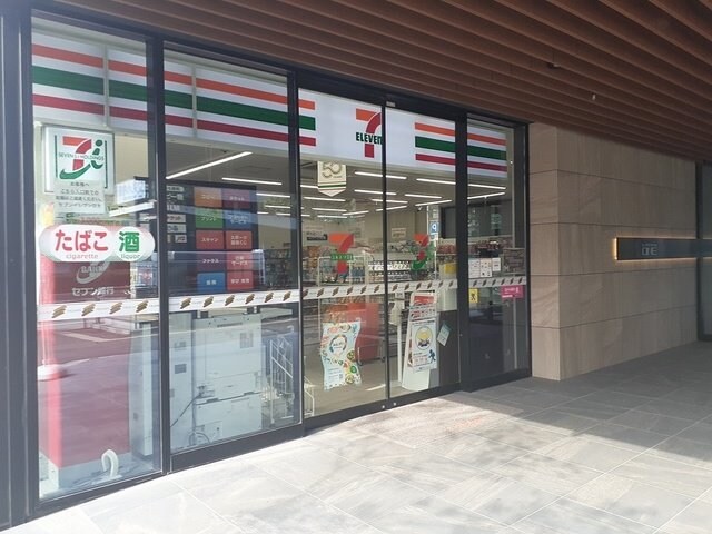 セブンイレブン丸の内一丁目店まで560m グランツ丸の内
