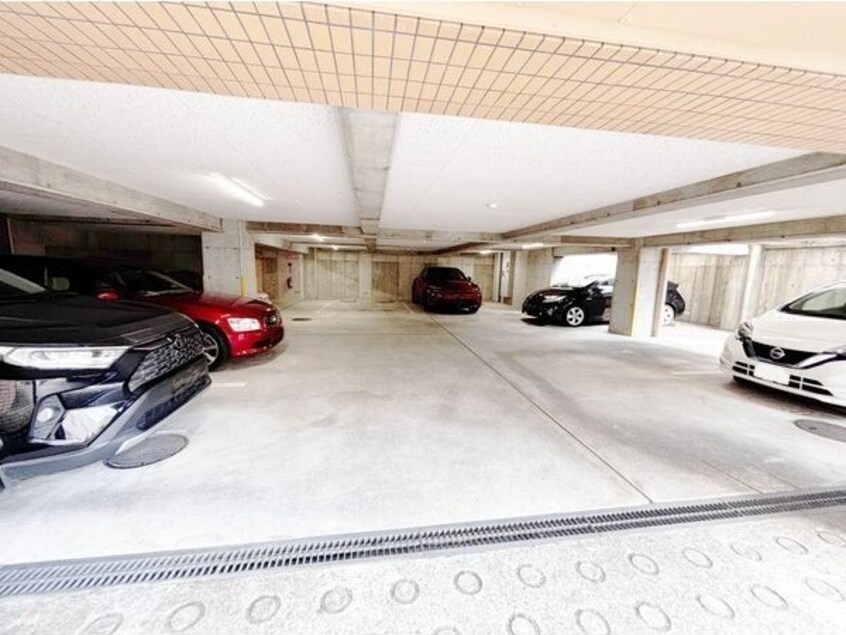  ふぁみーゆ月見坂