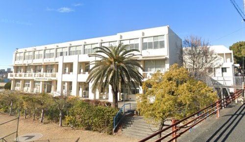 東海市立渡内小学校(小学校)まで560m レオパレスわたうち