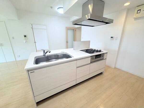  コモレビスクエア名駅北