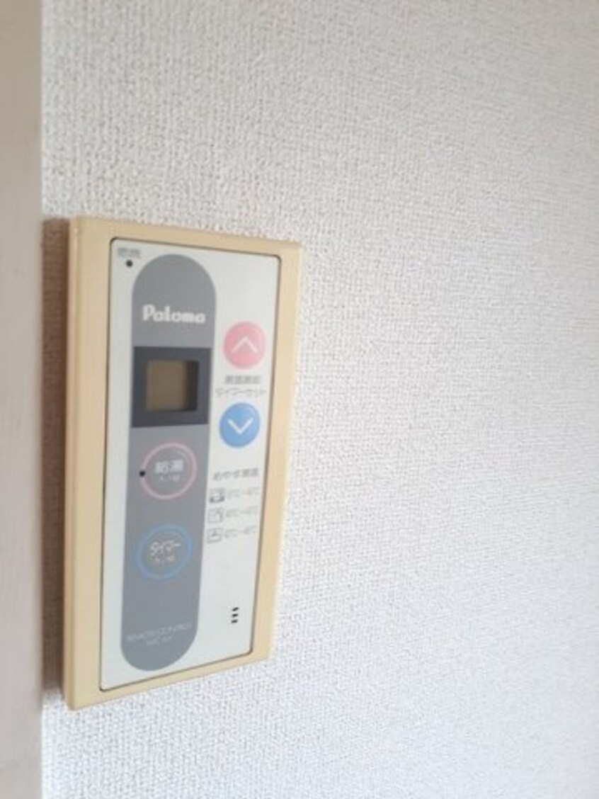  クレセント新町