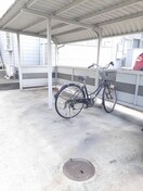  クレセント新町