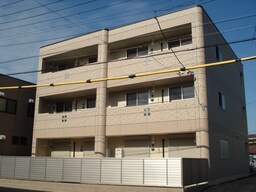 外観写真（昼）