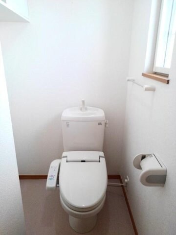 落ち着いたトイレです ハレレア