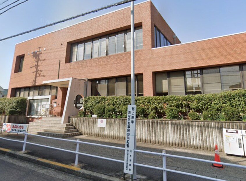名古屋市名東図書館(図書館)まで558m ウェルスハイツ