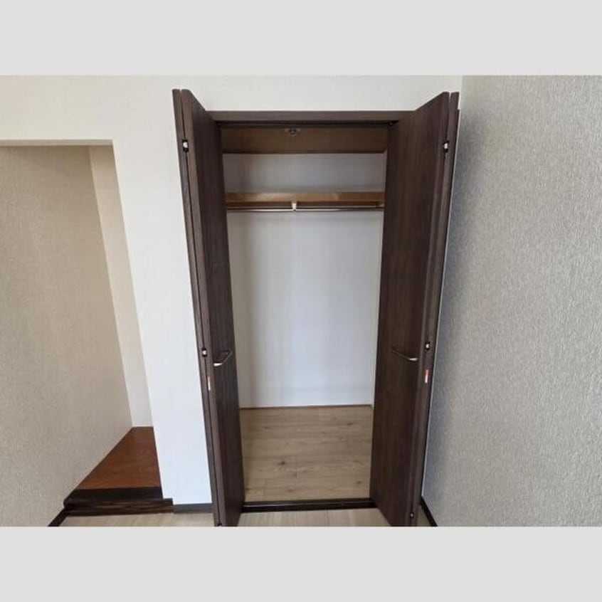  グランドヒルズ入場2番館