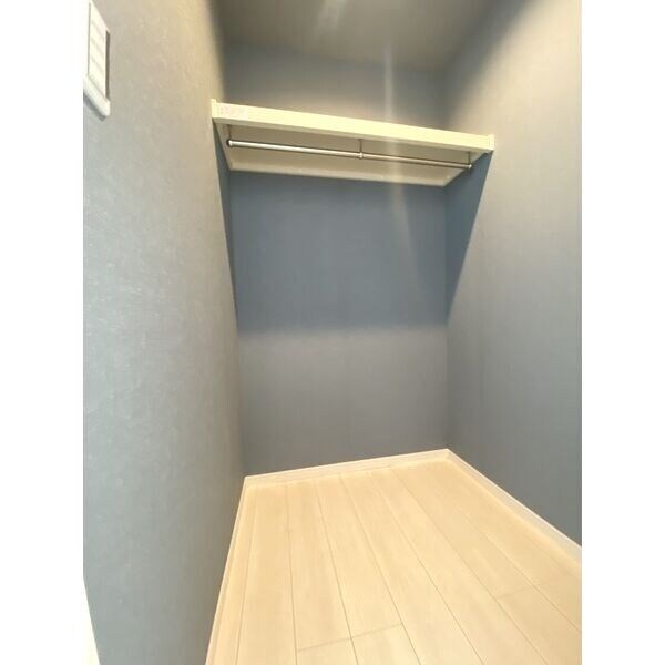  ベネフィス港楽