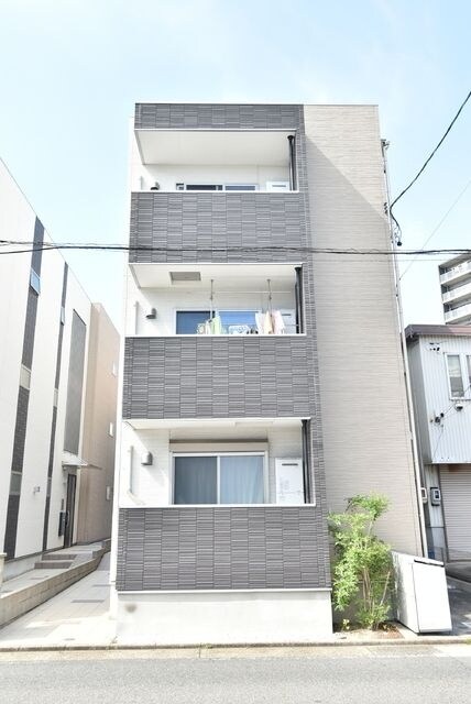  近鉄名古屋線/烏森駅 徒歩3分 3階 築6年