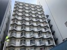 栄マンションS棟の外観