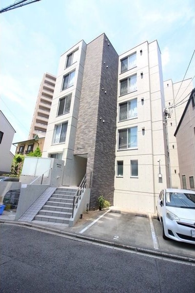  名古屋市営地下鉄東山線/千種駅 徒歩6分 5階 築8年