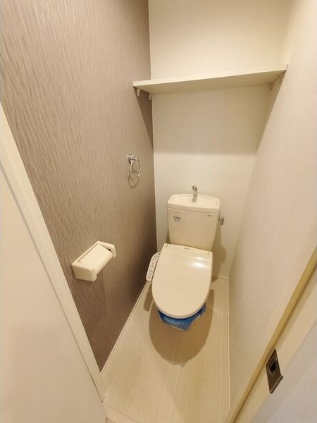  名古屋市営地下鉄桜通線/吹上駅 徒歩5分 1階 築8年