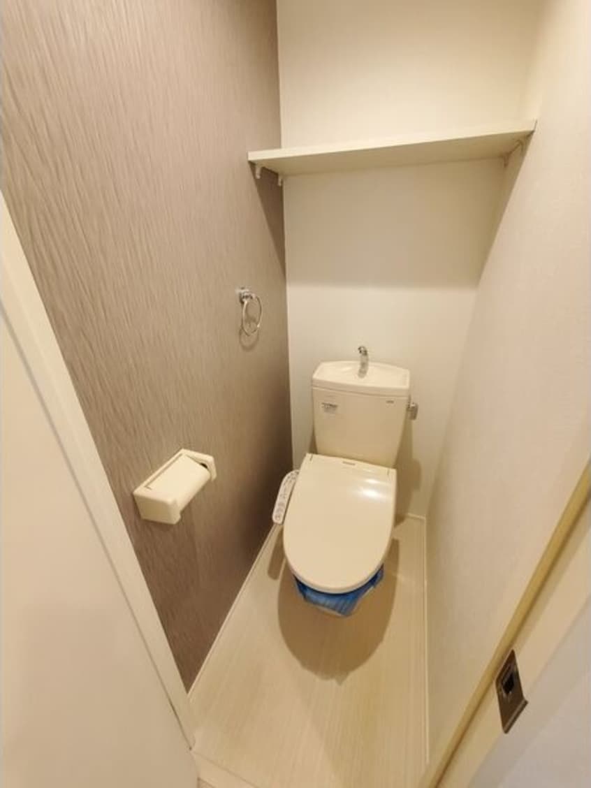  名古屋市営地下鉄桜通線/吹上駅 徒歩5分 1階 築8年