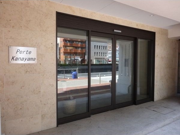  東海道本線/金山駅 徒歩11分 3階 築10年